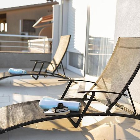 Sea View, Peaceful. Appartement Makarska Buitenkant foto